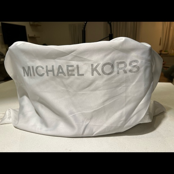 Michael Kors Saffiano Leather Bag - Picture 7 of 12